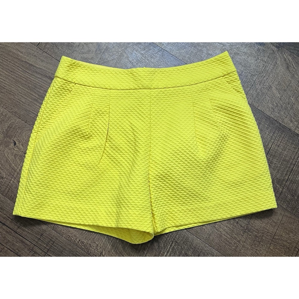 Trina Turk Women's Pocket Yellow Shorts Size Large 30" Waist